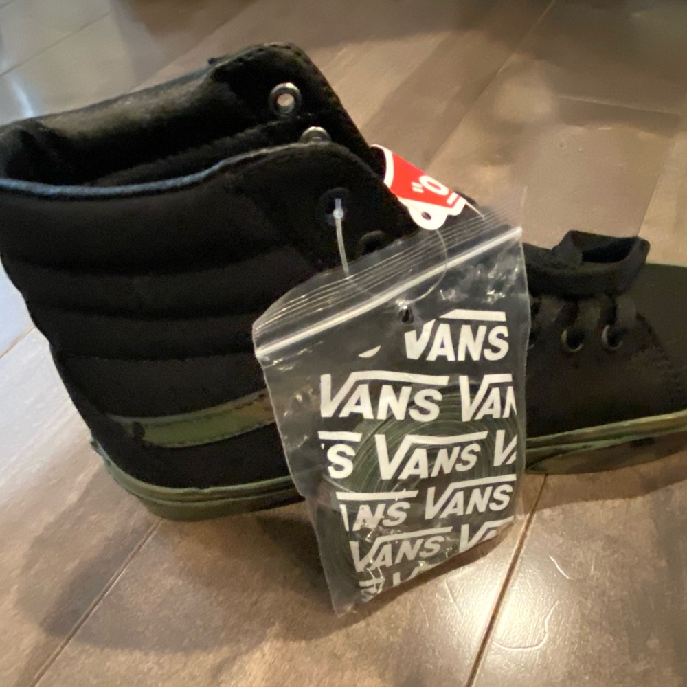 Vans Black and Green Camo High-Top Sneakers - Picture 7 of 13